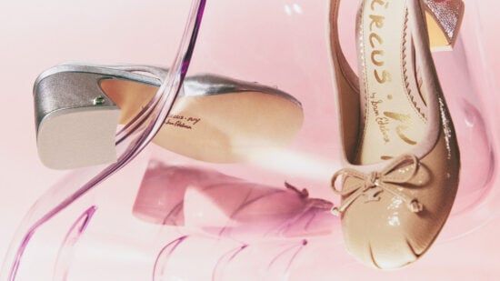 Cny Sp1 25 Still Life Diane Black Dk Vanilla Bean Soft Silver Diane Dk Vanilla Bean 066