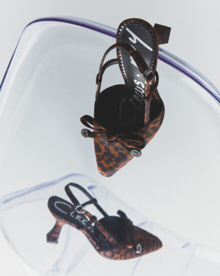 Cny Sp1 25 Still Life Monica Black Natural Multi 377