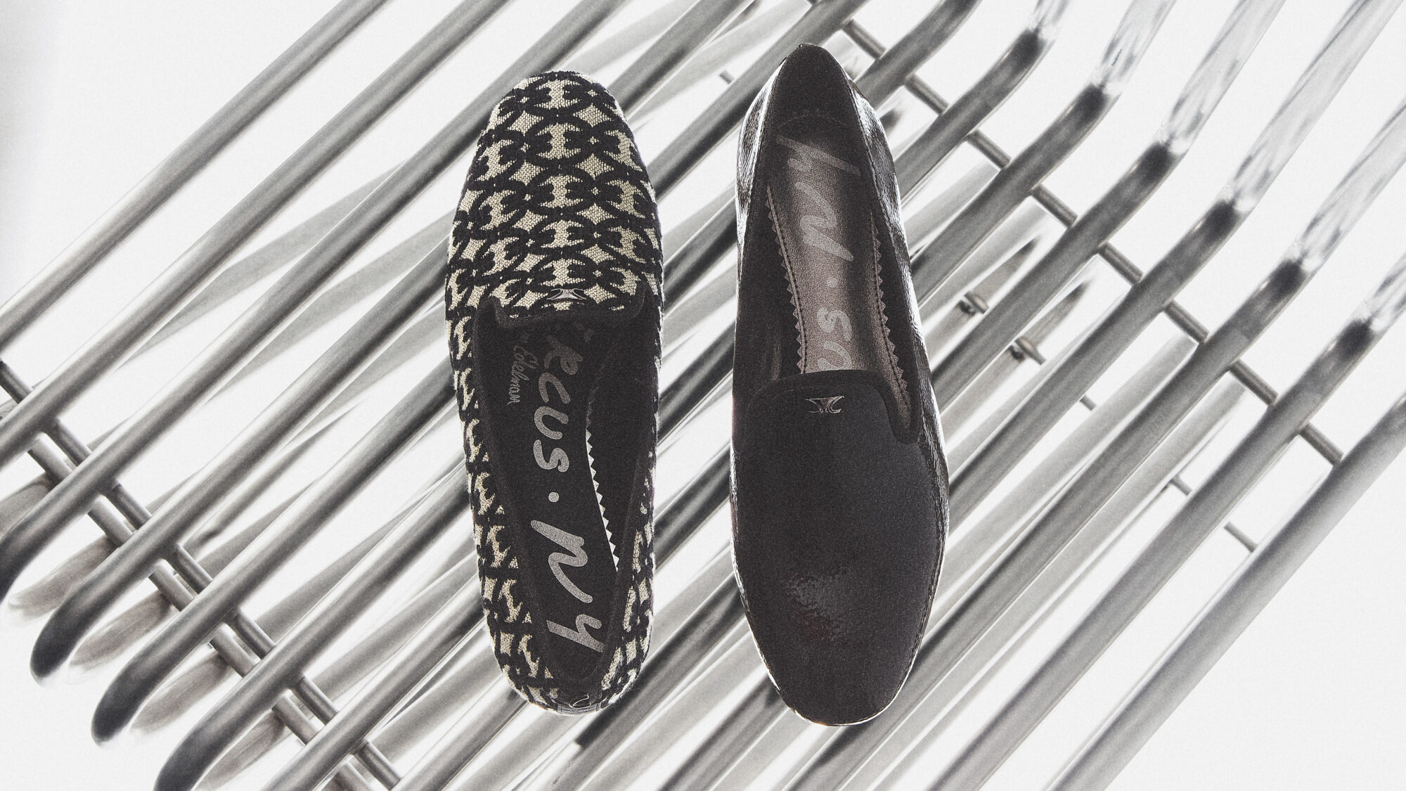 Cny Sp1 25 Still Life Tiffany Black Black Natural Tiffany Black 395