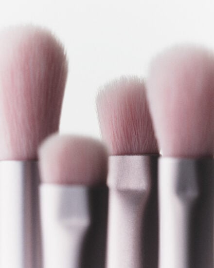 Kjc Eyeb 25 4 Brushes Standing Up Cp 073 Hero