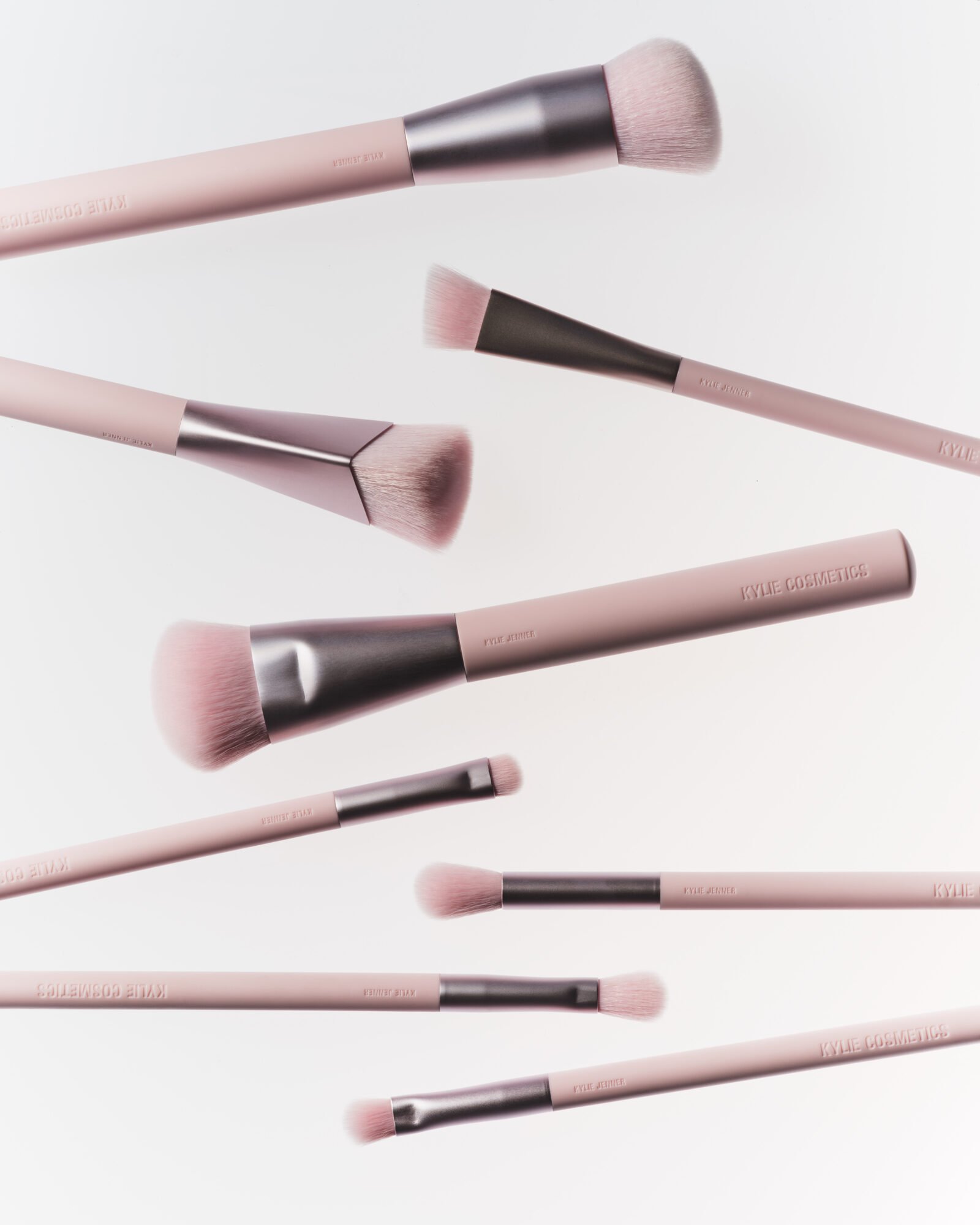 Kjc Eyeb 25 8 Brushes Cp 1020 Hero