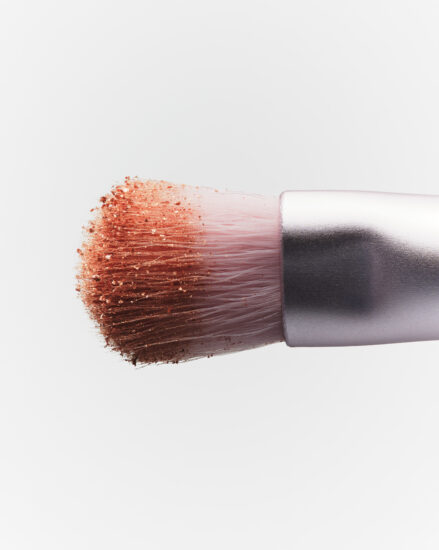 Kjc Eyeb 25 Brush 9 Half Brush Angle Glowing Through It Cp 692 Hero