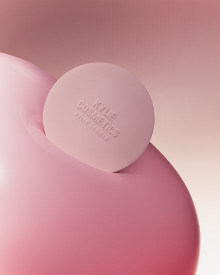 Kjc Hyb Bls 25 Creative Balloon Winter Kissed 2 0 Muted Pink Background Cp 647 Hero