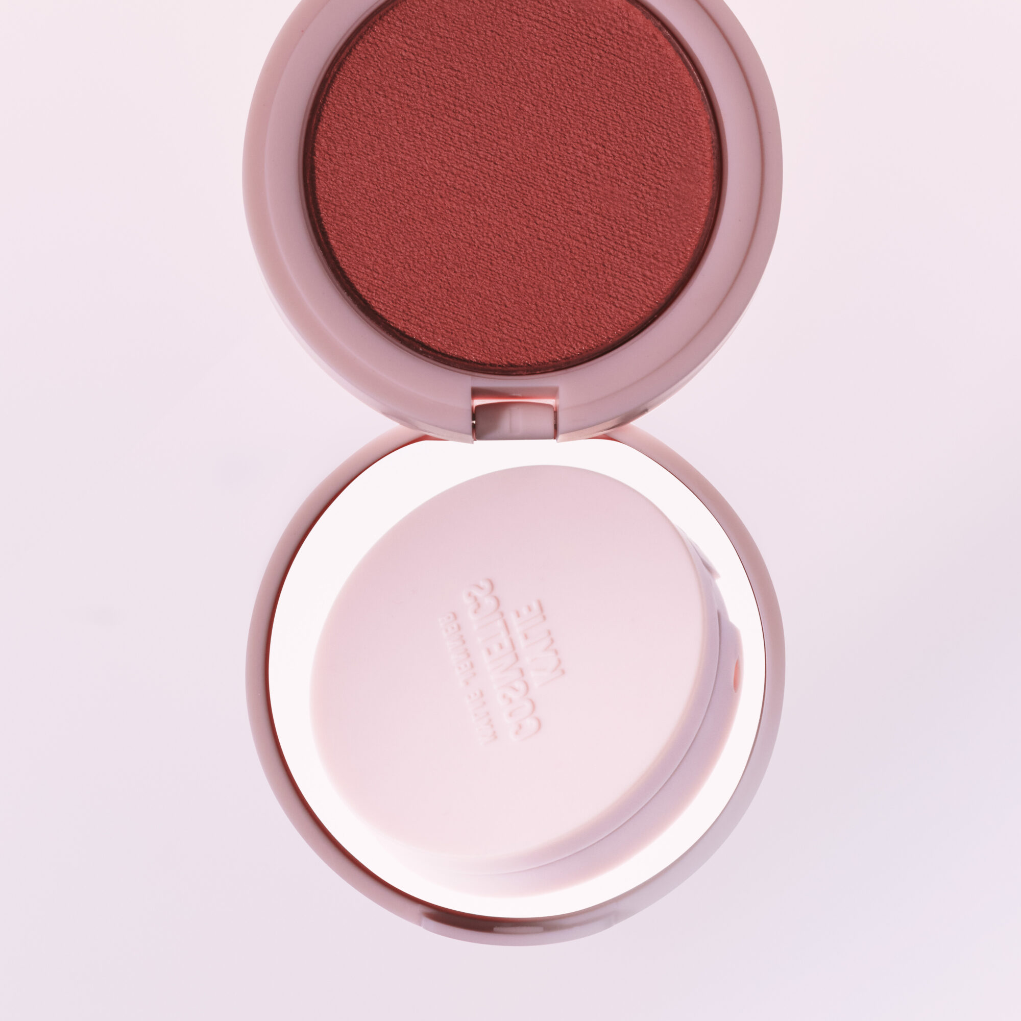 Kjc Hyb Bls 25 Creative Compact Grey Background Cp 792 Hero V2