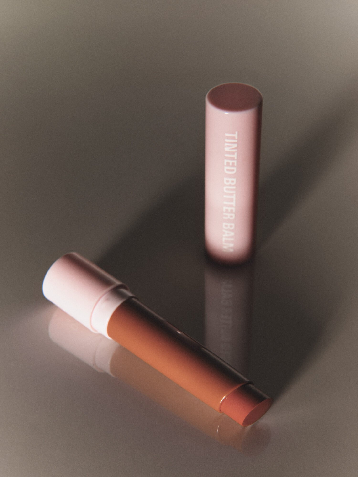 Kjc Tbb 25 Honey Cream Background Cp 386 Hero