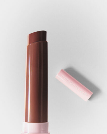 Kjc Tbb 25 Mocha Kiss Cream Background Cp 232 Hero V2