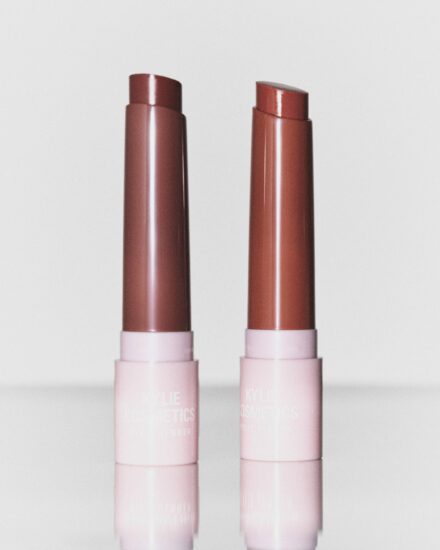 Kjc Tbb 25 Mocha Kiss Honey Cream Background Cp 319 Hero V2