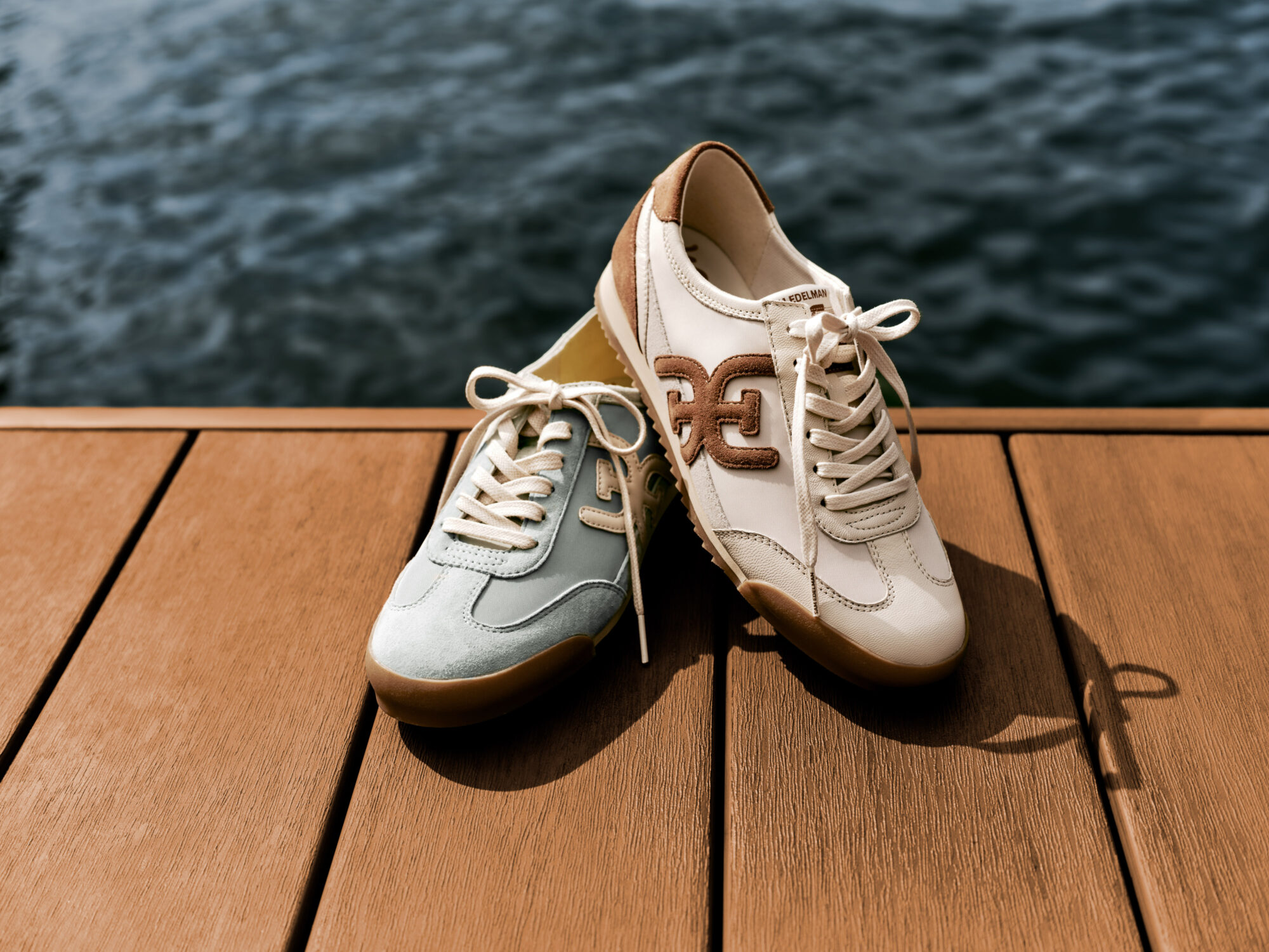 Se Ss25ii Stills 240