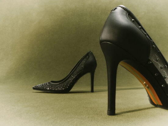 Se F24 1 Still Life Hazel Mesh French Burgundy Metallic Iron Black 0925