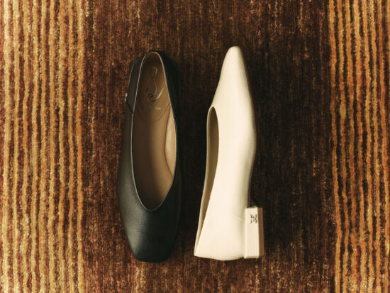 Se F24 1 Still Life Kasey Modern Ivory Black 0318