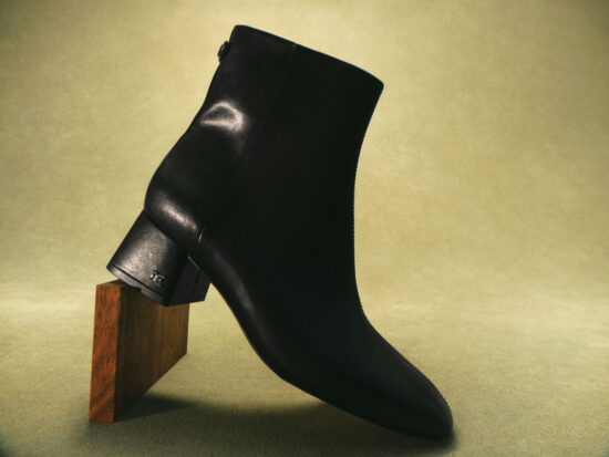 Se F24 1 Still Life Paige 2 Black 10158