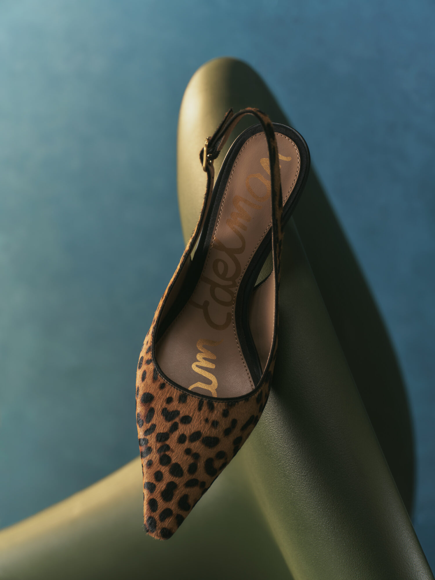 Se Fw25 1 Still Bianka Granadatan 320 V3