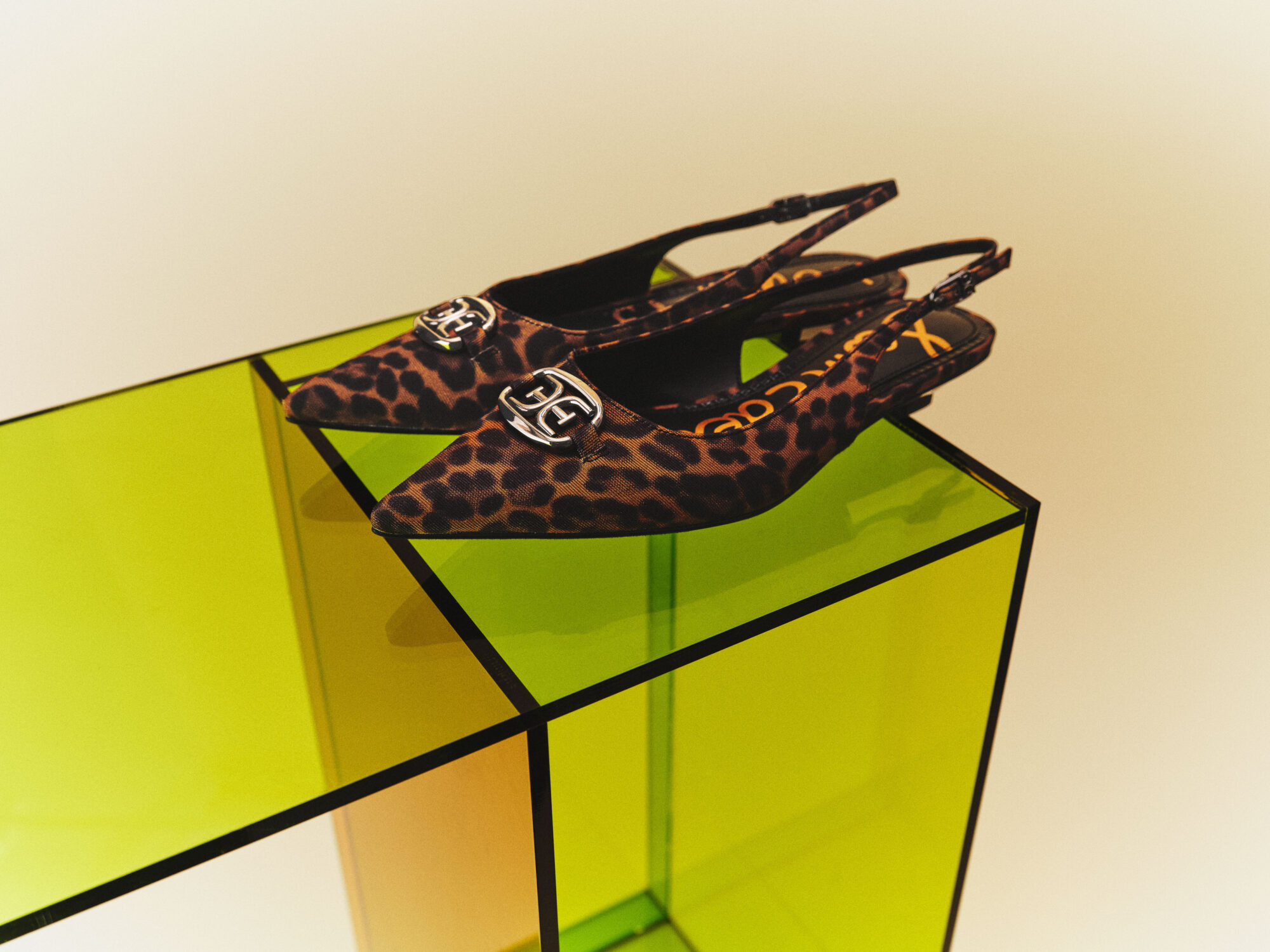 Se Ss25 1 Still Aggie Brown Multi 510