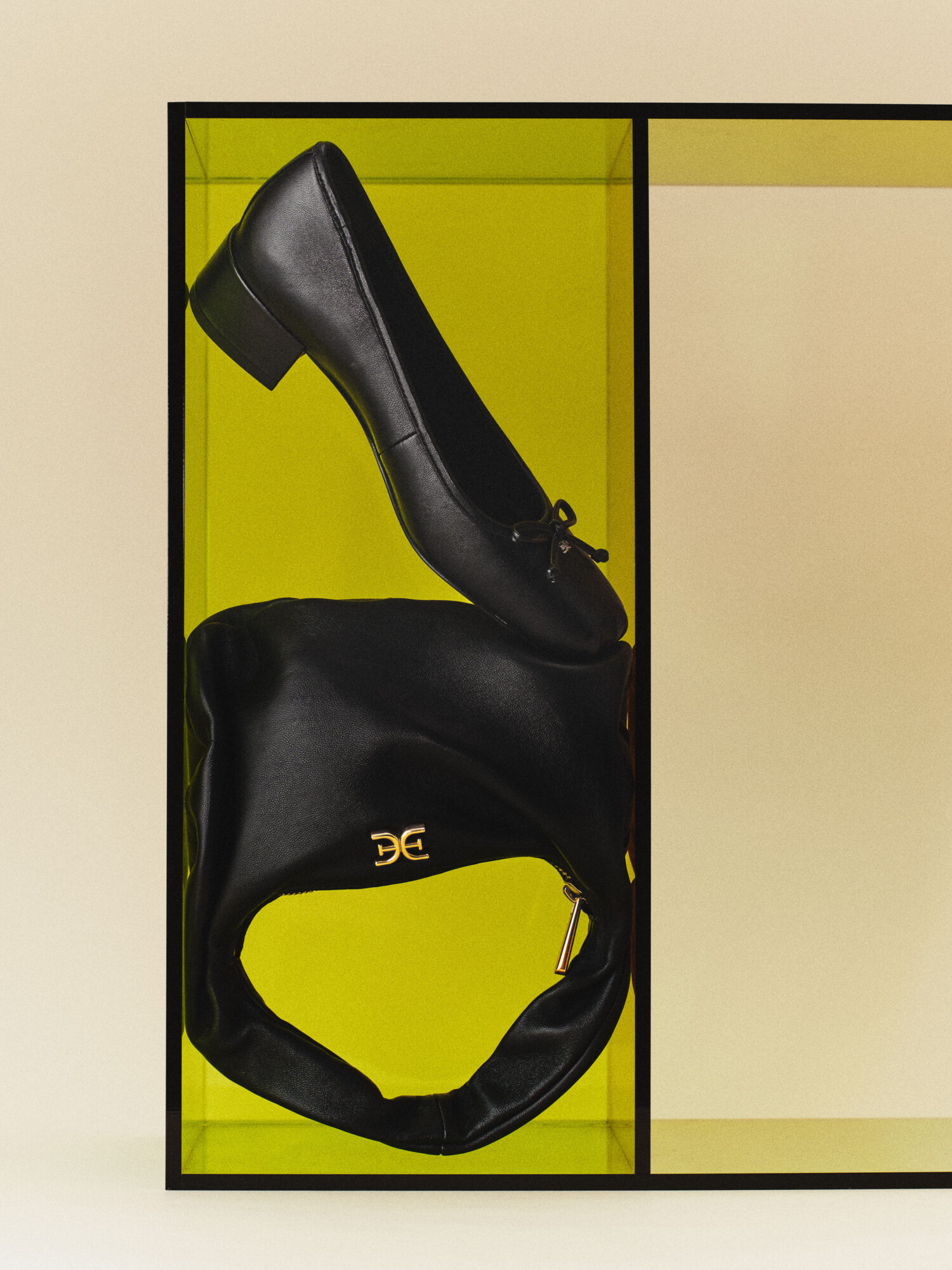 Se Ss25 1 Still Rosa Black Michaela Bag Black White 455